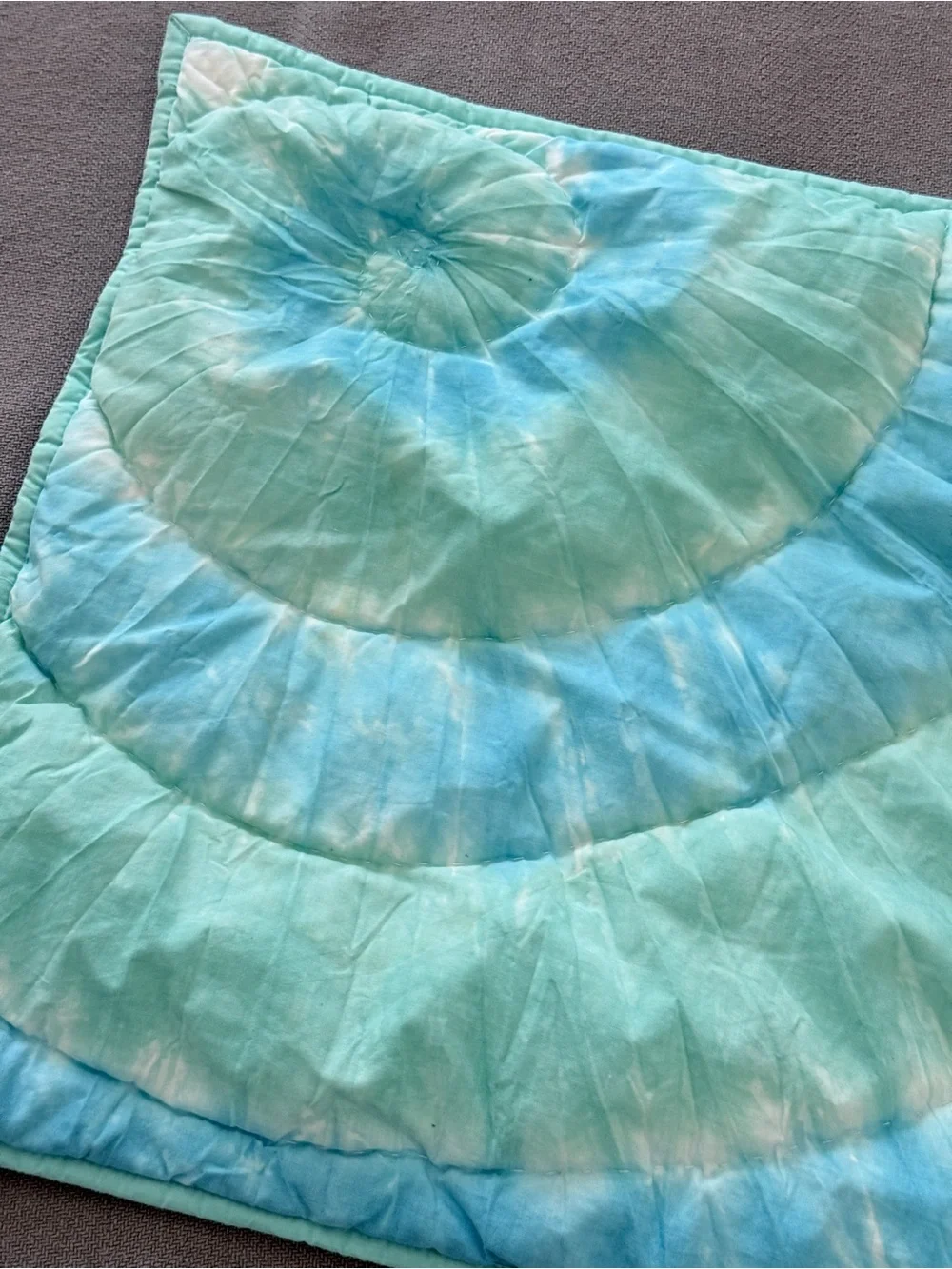 Pottery Barn Teen Dunes Tie Dye Standard Sham Green Blue